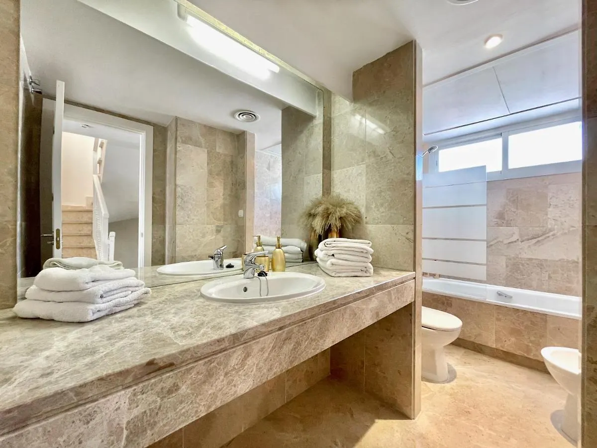 Unique Townhouse In Front Of Puerto Banus Apartment Marbella