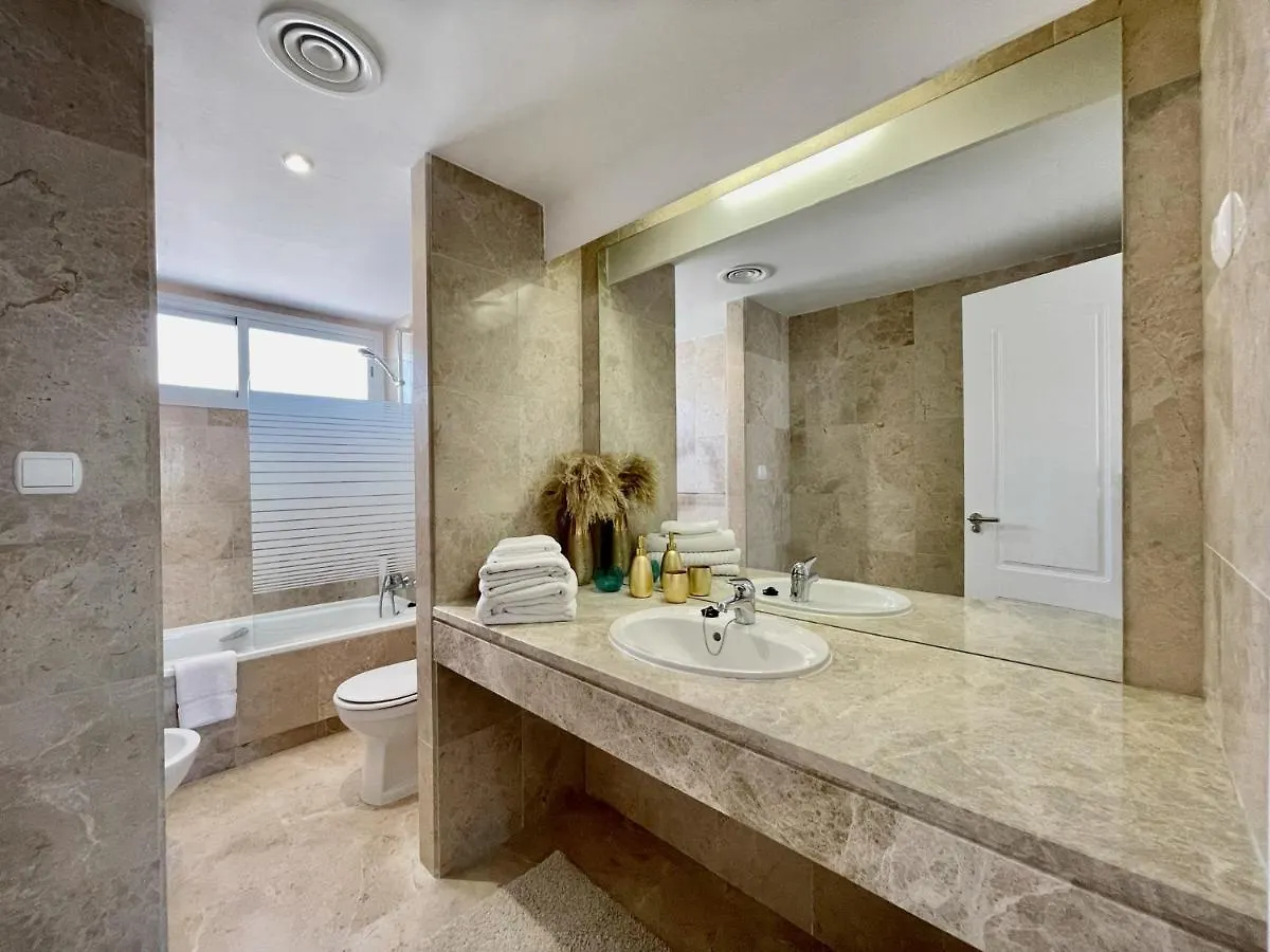 Unique Townhouse In Front Of Puerto Banus Apartment Marbella 0*,