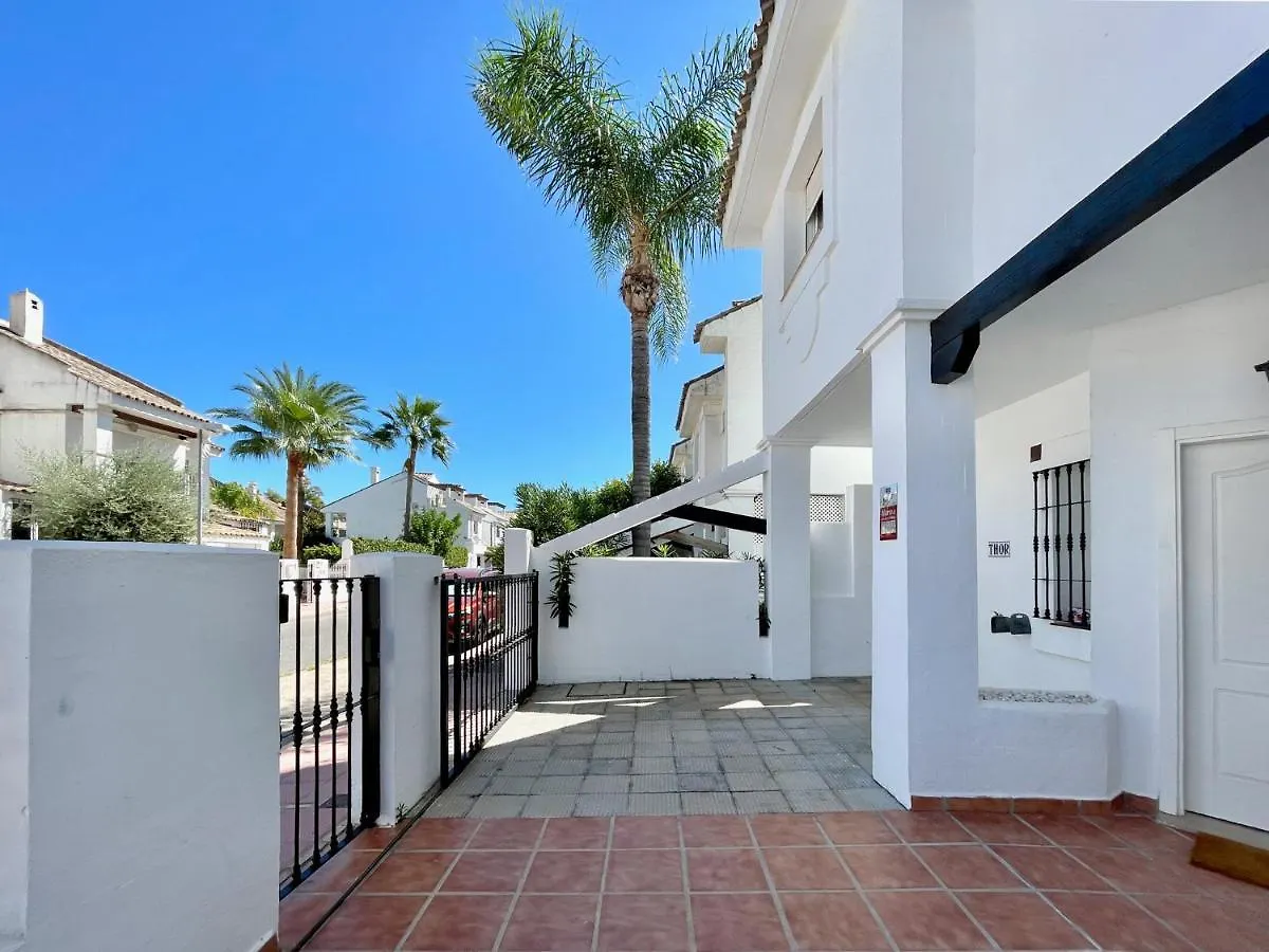 Unique Townhouse In Front Of Puerto Banus Apartment Marbella 0*,